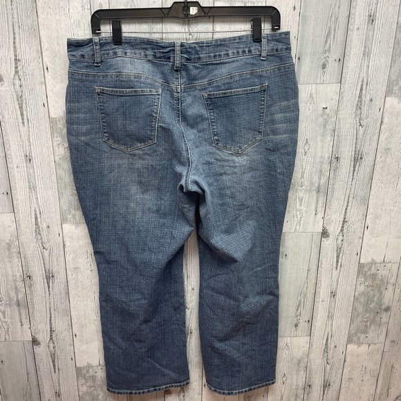 CATO Premium Womens Size 18WP Straight Leg Stretch Cotton Denim Blue Jeans - Picture 3 of 4